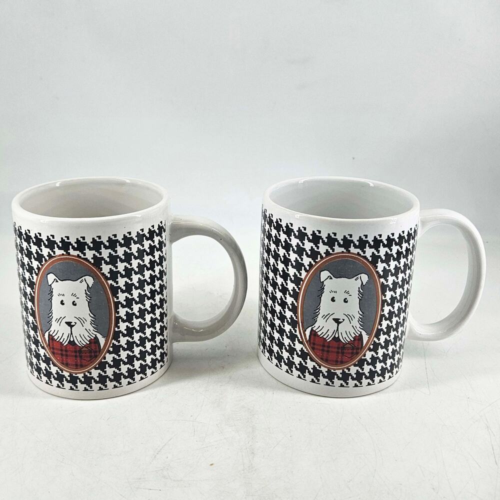 Set of 2 vintage Black White Houndstooth Scottie Terrier Dog Mugs